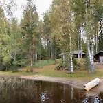 Koivurannan Lomamoekit Koivu Chalé *